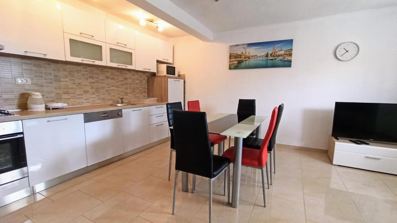 Holiday Apartments Maslina Paho Babino Polje Εξωτερικό φωτογραφία